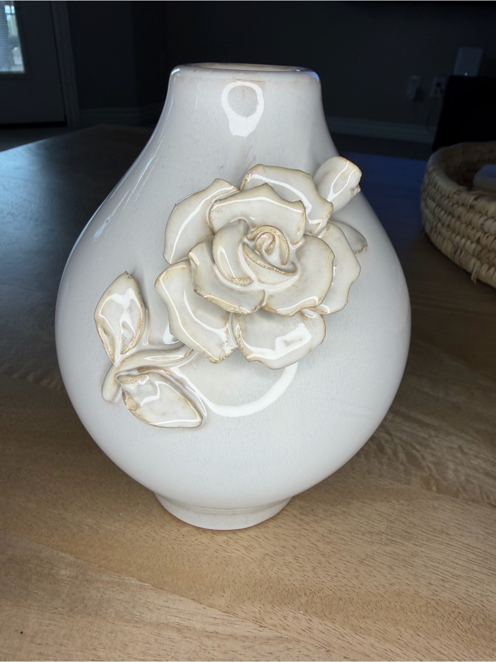 Decorative Creamy Off-White Ceramic Rose Accent Vase - Unbranded